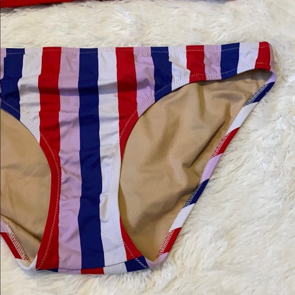 ON bikini Set - Picture 3 of 4